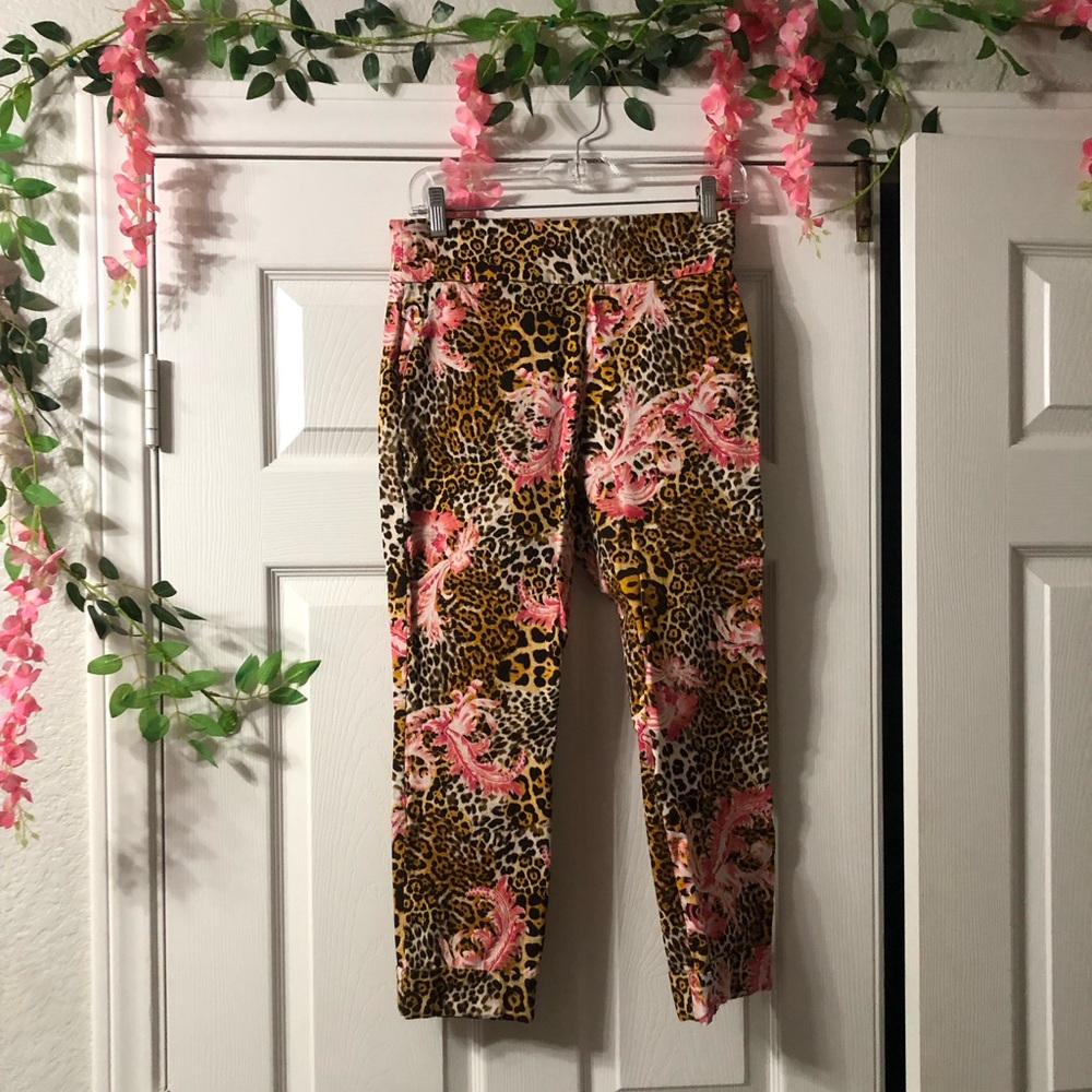 New York & Company straight leg pink flower and animal print ankle pants